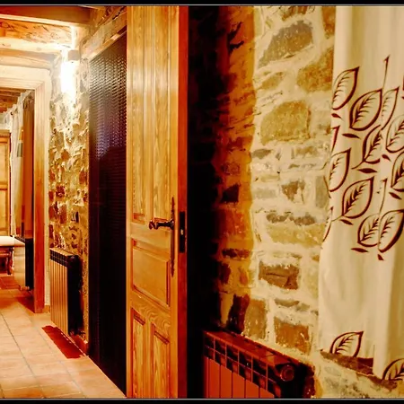 La Borda De Mery. בית נופש